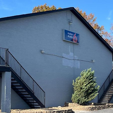 Studio 6 Suites Hurricane, Wv Exterior photo