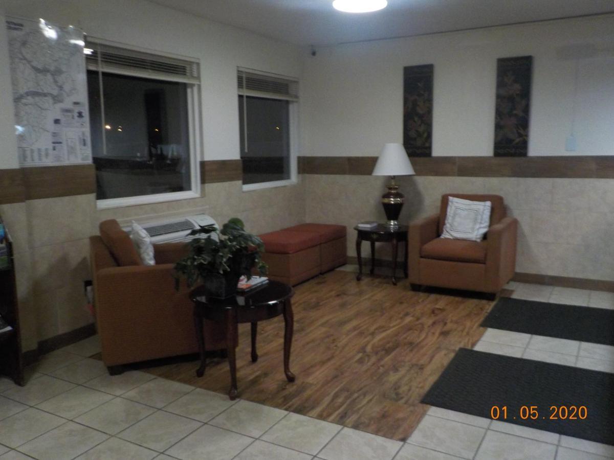 Studio 6 Suites Hurricane, Wv Exterior photo